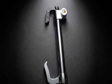 Steering lock